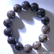 画像4: 【1点もの】山梨黒平黒水晶 15mmブレスレット 〈草入り〉 山梨県黒平産 【日本銘石】 黒平水晶 14珠 天然石 パワーストーン カラーストーン (4)