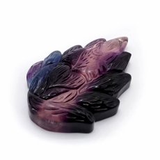 画像4: 【石の日SALE 14%OFF】 【 一点もの 】 フローライト 九尾 彫物 中国産 彫刻 Fluorite 蛍石 穴あき ペンダントトップ 天然石 パワーストーン カラーストーン (4)