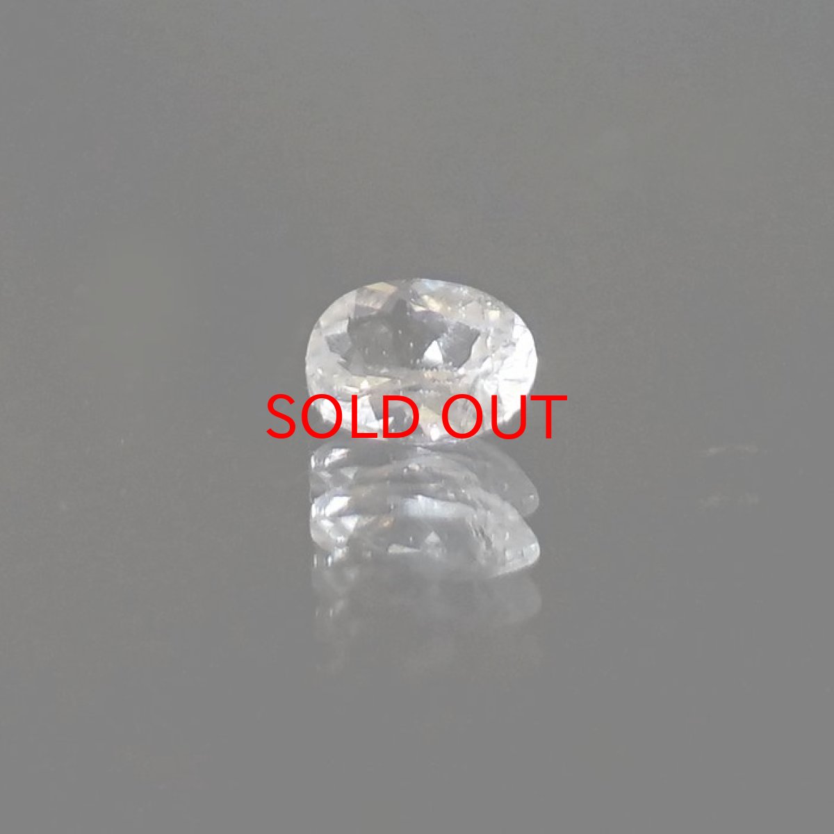 画像3: フェナカイト ルース 約0.20ct オーバルカット ロシア マリシェボ産 【 一点もの 】 フェナス石 Phenakite 希少石 レア 誕生石 裸石 鉱物 浄化 お守り 天然石 パワーストーン カラーストーン (3)