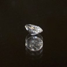 画像5: フェナカイト ルース 約0.20ct オーバルカット ロシア マリシェボ産 【 一点もの 】 フェナス石 Phenakite 希少石 レア 誕生石 裸石 鉱物 浄化 お守り 天然石 パワーストーン カラーストーン (5)