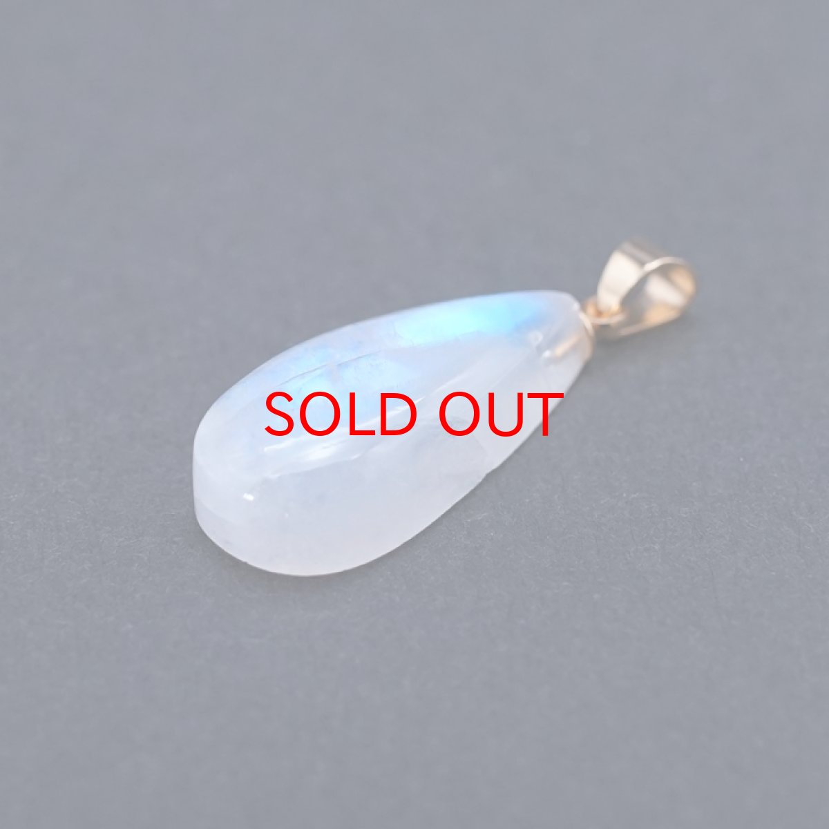 画像7: 【 一点もの 】 ロイヤルブルームーンストーン ペンダントトップ スリランカ産 日本製 ゴールド Moon stone ムーンストーン ブルー 6月誕生石 ネックレス 天然石 パワーストーン カラーストーン (7)