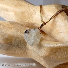 画像3: フェナカイト 4.0ct ペンダントトップ ロシア産 K18 ラフ 原石 【 一点もの 】 Phenakite 日本製 希少石 フェナス石 ネックレス パワーストーン 浄化 (3)