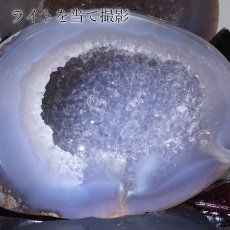 画像6: トレジャーメノウ ブラジル産 treasure agate 台付き 一点物 聚宝盆 瑪瑙 原石 龍穴 正月 新年 飾り物 レア クラスター 金運 浄化 置き物 天然石 パワーストーン カラーストーン (6)