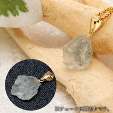 画像3: フェナカイト 6.6ct ペンダントトップ ロシア産 K18 ラフ 原石 一点物 Phenakite 日本製 希少石 フェナス石 ネックレス パワーストーン 浄化 (3)