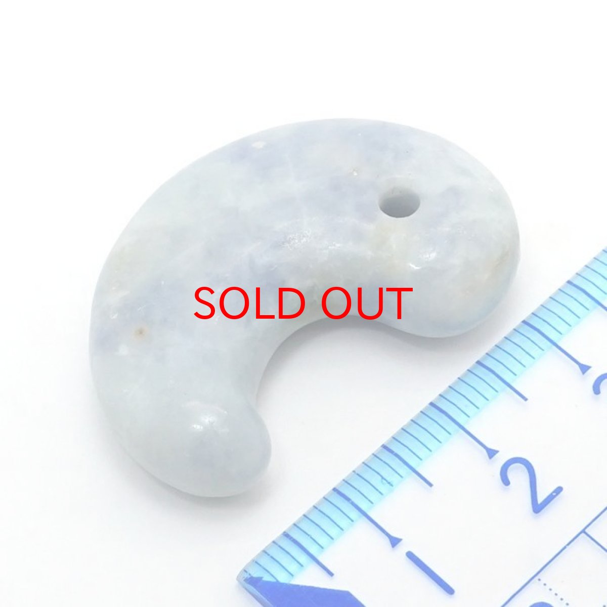 画像4: 糸魚川翡翠 ラベンダー 勾玉 14.8g 新潟県小滝入りコン沢産 日本製 一点物 幸運 ひすい ヒスイ 国石 パワーストーン 天然石 硬玉 ジェダイド  5月誕生石 健康運 お守り カラーストーン (4)