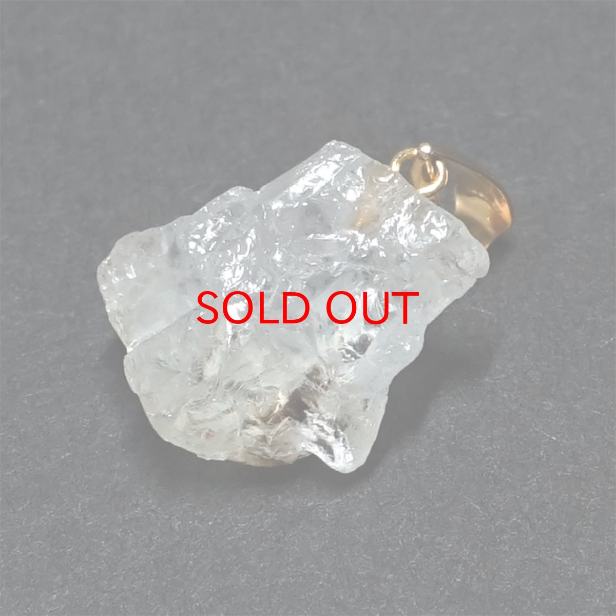 画像3: フェナカイト 5.60ct ペンダントトップ ロシア産 K18 ラフ 原石 【 一点もの 】 Phenakite 日本製 希少石 フェナス石 ネックレス パワーストーン 浄化 (3)