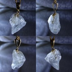 画像2: 【石の日SALE 14%OFF】 フェナカイト 6.75ct ペンダントトップ ロシア産 K18 ラフ 原石 【 一点もの 】 Phenakite 日本製 希少石 フェナス石 ネックレス パワーストーン 浄化 (2)