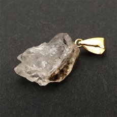 画像3: フェナカイト 7.40ct ペンダントトップ ロシア産 K18 ラフ 原石 【 一点もの 】 Phenakite 日本製 希少石 フェナス石 ネックレス パワーストーン 浄化 (3)