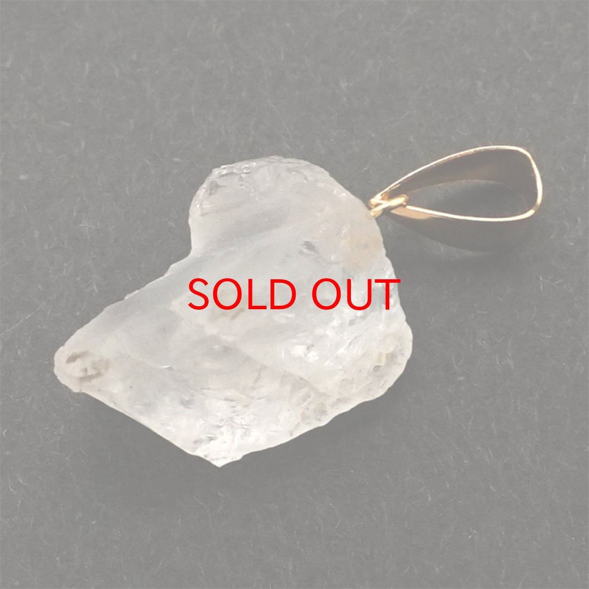 画像3: フェナカイト 6.95ct ペンダントトップ ロシア産 K18 ラフ 原石 【 一点もの 】 Phenakite 日本製 希少石 フェナス石 ネックレス パワーストーン 浄化 (3)