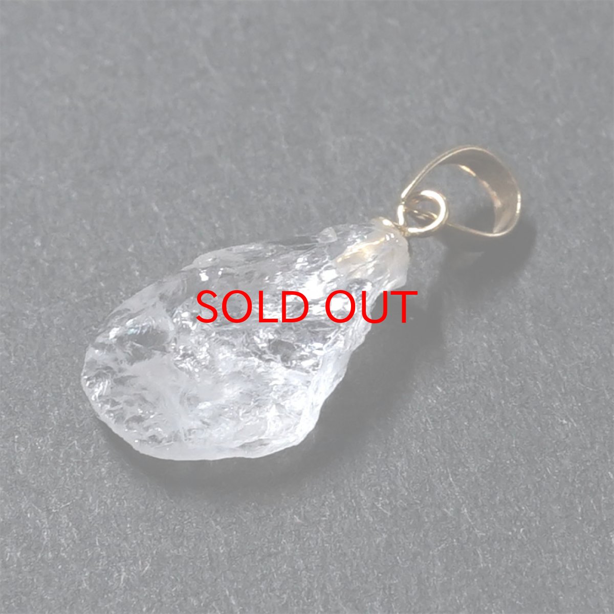 画像3: フェナカイト 3.00ct ペンダントトップ ロシア産 K18 ラフ 原石 【 一点もの 】 Phenakite 日本製 希少石 フェナス石 ネックレス パワーストーン 浄化 (3)