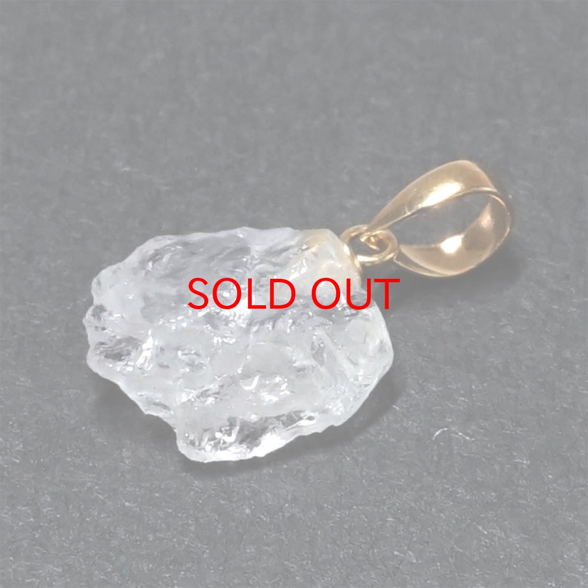 画像3: フェナカイト 2.05ct ペンダントトップ ロシア産 K18 ラフ 原石 【 一点もの 】 Phenakite 日本製 希少石 フェナス石 ネックレス パワーストーン 浄化 (3)