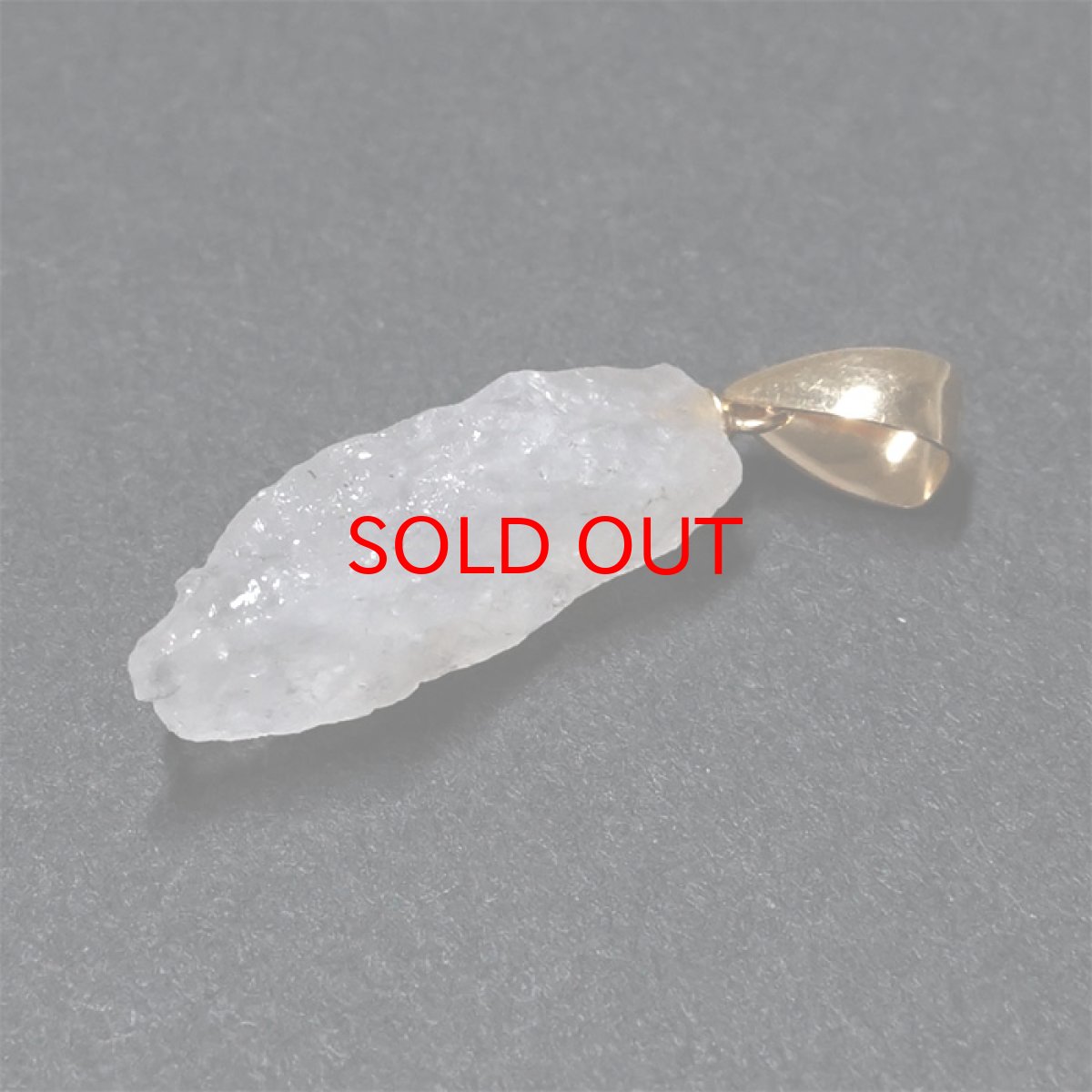 画像3: フェナカイト 4.60ct ペンダントトップ ロシア産 K18 ラフ 原石 【 一点もの 】 Phenakite 日本製 希少石 フェナス石 ネックレス パワーストーン 浄化 (3)