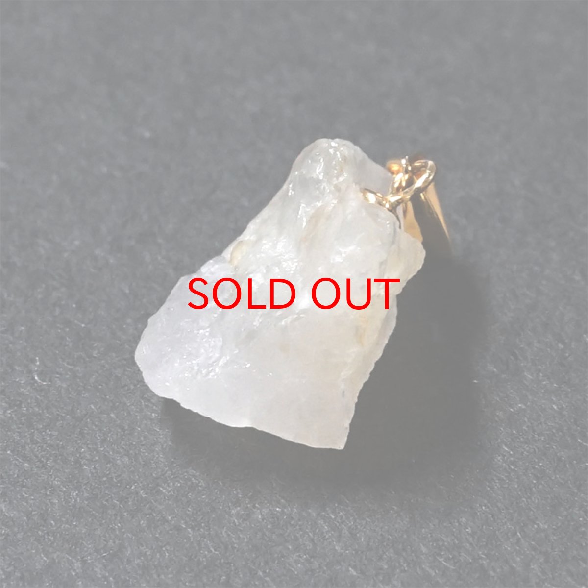 画像3: フェナカイト 3.65ct ペンダントトップ ロシア産 K18 ラフ 原石 【 一点もの 】 Phenakite 日本製 希少石 フェナス石 ネックレス パワーストーン 浄化 (3)