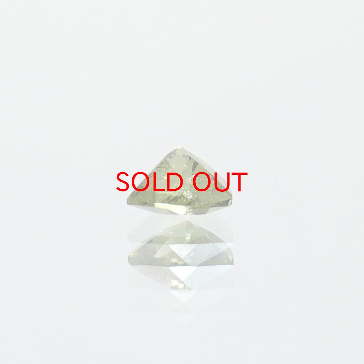 画像3: モルダバイト ルース 0.3ct チェコ産  トリリアンカット moldavite 天然ガラス 隕石 才能 能力 エネルギー モルダヴ石 超希少原石 天然石 パワーストーン カラーストーン (3)