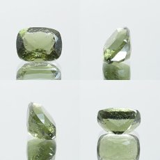 画像2: モルダバイト ルース 1.9ct チェコ産  スクエアカット moldavite 天然ガラス 隕石 才能 能力 エネルギー モルダヴ石 超希少原石 天然石 パワーストーン カラーストーン (2)