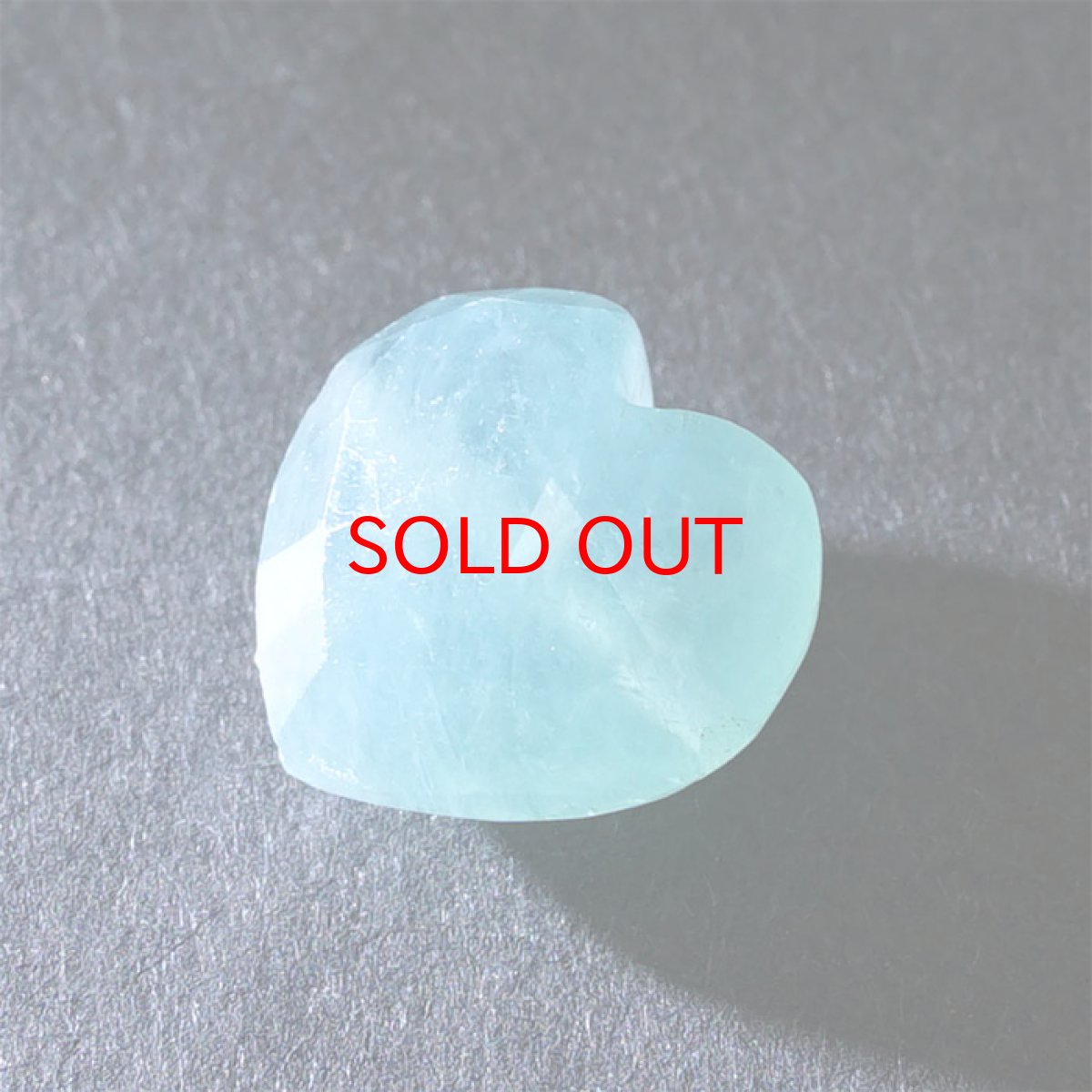 画像3: 天然石 ハート型ビーズ グランディディエライト 12.1×12.5mm マダガスカル産 【一点もの・一粒売り】 横穴貫通 穴あき 天然石 パワーストーン カラーストーン (3)