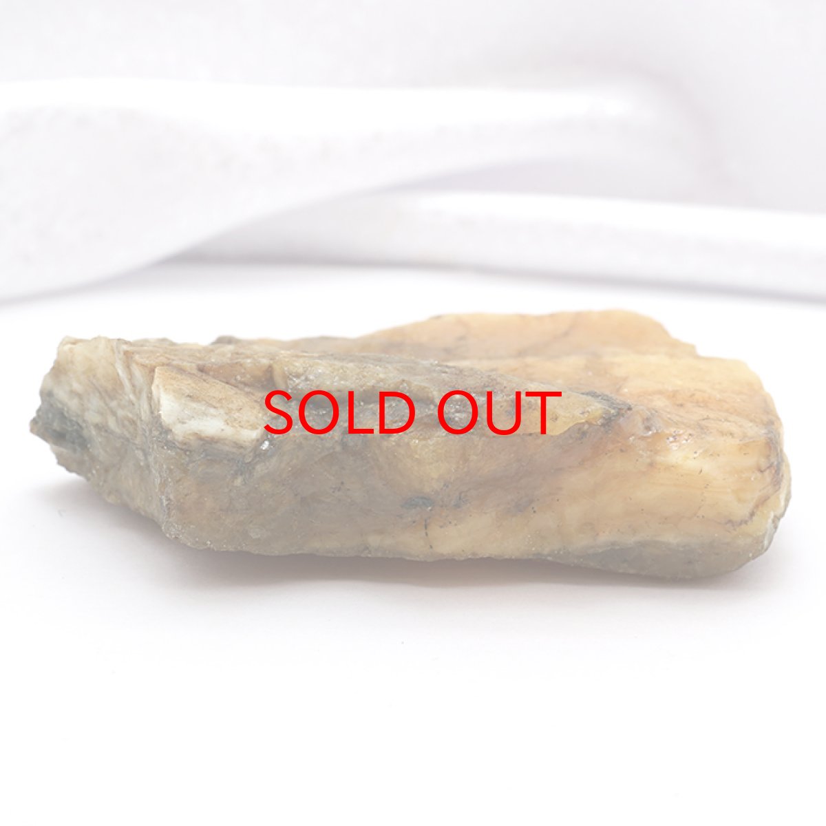 画像2: 北海道蛍光オパール 原石 約72.6g 北海道産 一点もの 天然石 パワーストーン カラーストーン (2)