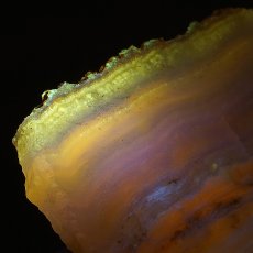 画像8: 北海道蛍光オパール 原石 約73.68g 北海道産 一点もの 天然石 パワーストーン カラーストーン (8)