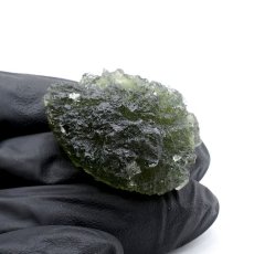 画像5: モルダバイト 原石 11.0g チェコ産 【一点物】 moldavite 高品質 レア 天然ガラス モルダヴ石 パワーストーン カラーストーン (5)