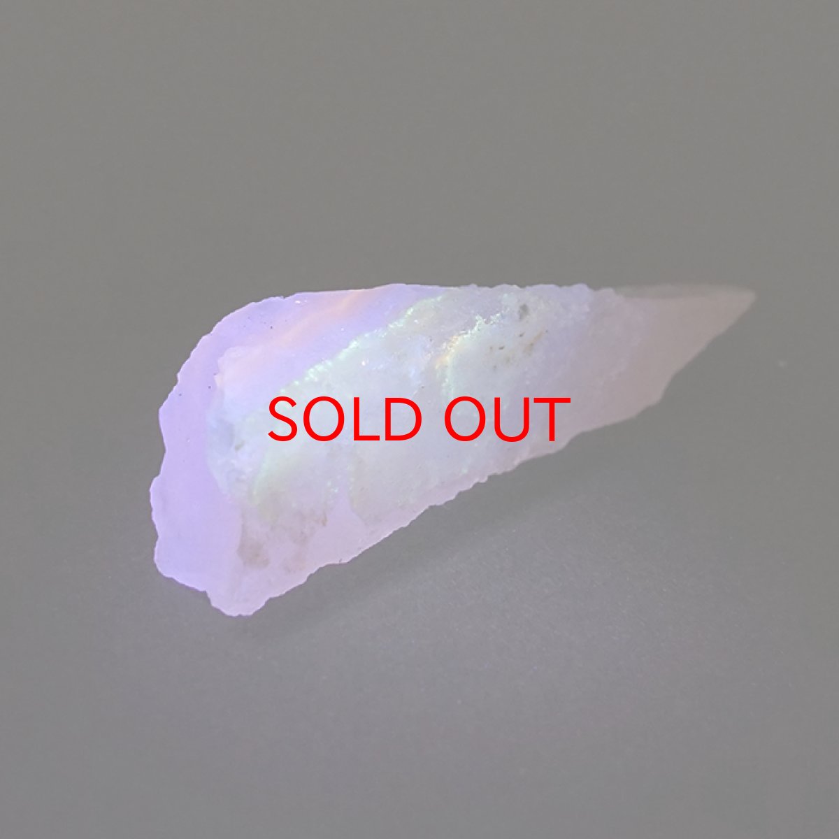 画像3: 北海道蛍光オパール 原石 約6.2g 北海道産 一点もの 天然石 パワーストーン カラーストーン (3)