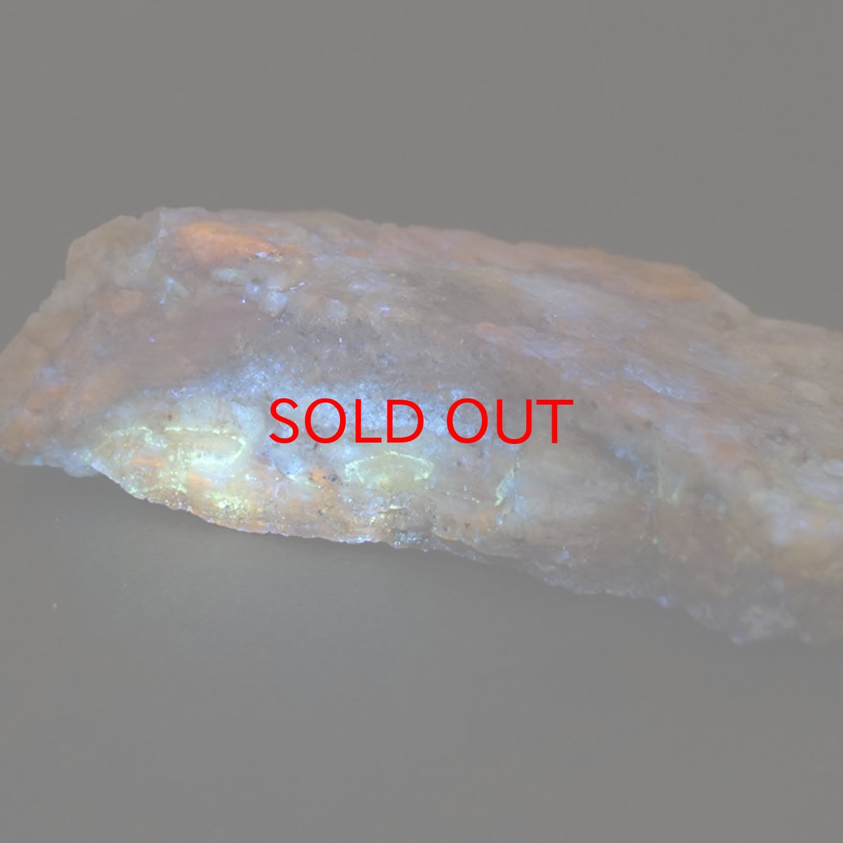 画像4: 北海道蛍光オパール 原石 約62.9g 北海道産 一点もの 天然石 パワーストーン カラーストーン (4)