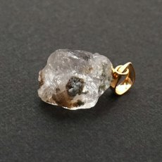 画像3: フェナカイト 4.4ct ペンダントトップ ロシア産 K18 ラフ 原石 【 一点もの 】 Phenakite 日本製 希少石 パワーストーン (3)