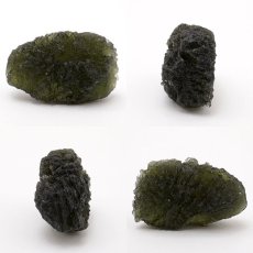 画像2: モルダバイト 原石 14.12g チェコ産 【一点物】 moldavite 高品質 レア 天然ガラス モルダヴ石 パワーストーン カラーストーン (2)