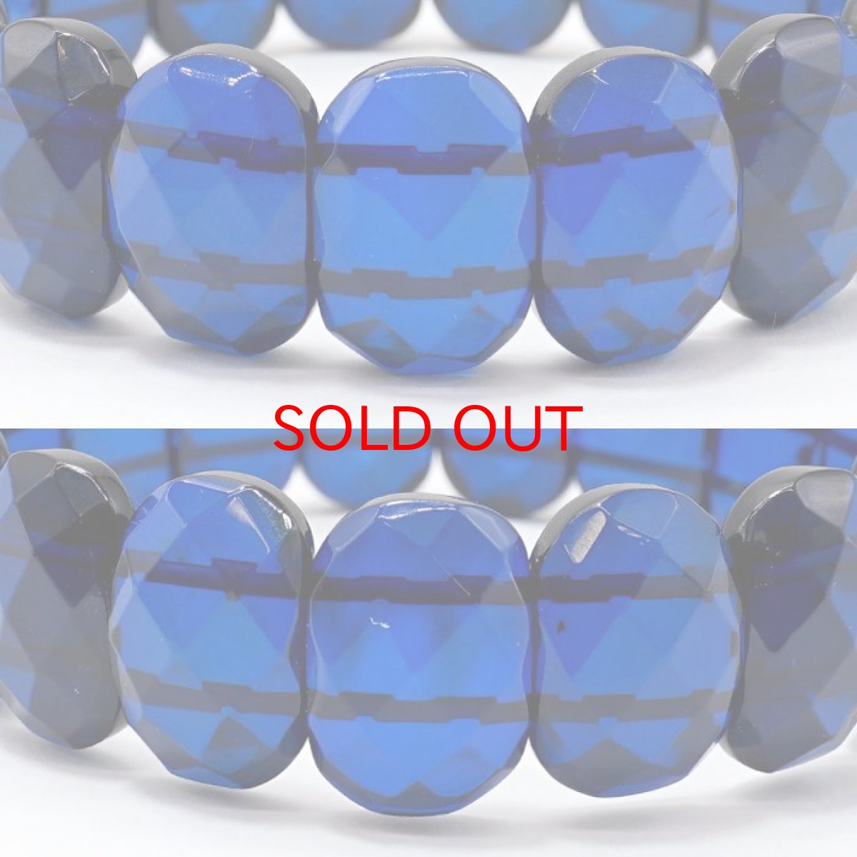 画像2: サファイアブルーアンバー オーバルカット バングル ブレスレット バルト海産 【一点物】 琥珀 Amber アンバー 天然石 パワーストーン カラーストーン (2)