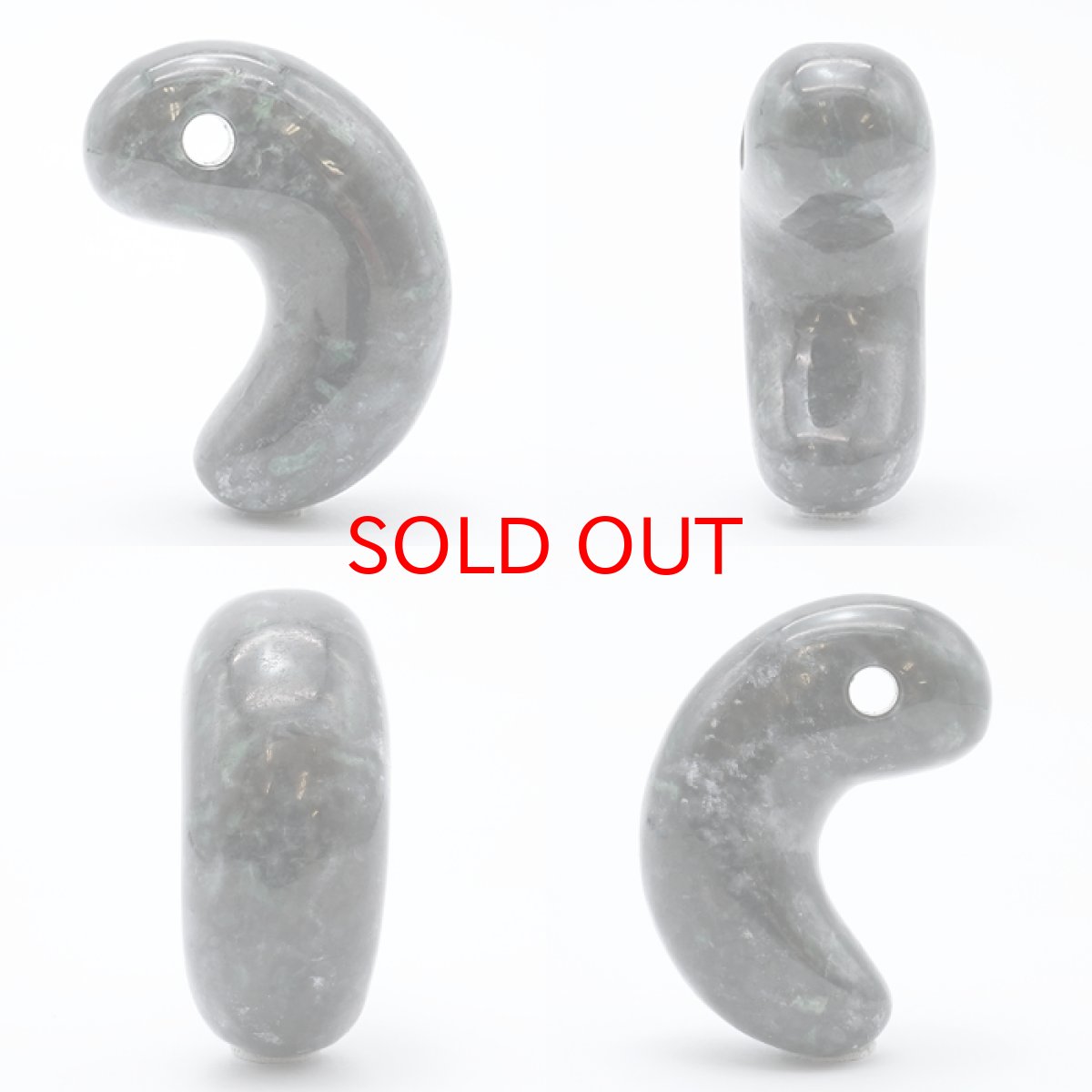 画像2: 糸魚川翡翠 ブラック 約43mm 勾玉 新潟県産 日本銘石 希少 国石 5月誕生石 糸魚川ひすい 天然石 パワーストーン カラーストーン (2)