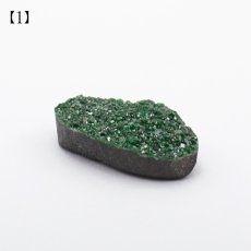 画像3: 【 一点もの 】ウバロバイトガーネット ルース 5.3ct ロシア産 レアストーン 希少 Uvarovite garnet 天然石 カラーストーン パワーストーン (3)