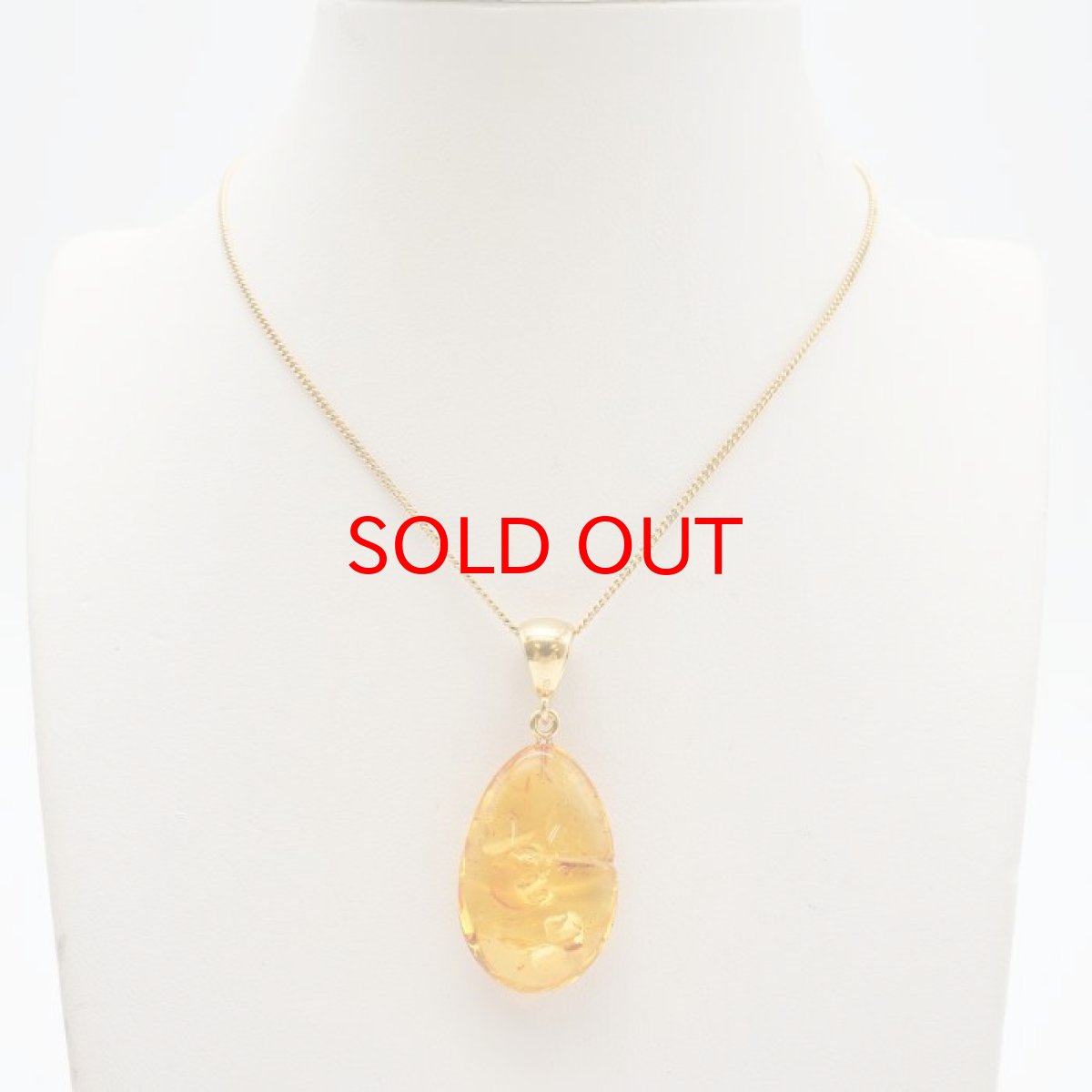 画像4: アンバー ペンダントトップ SV925 リトアニア産 【一点物】 ドロップ 琥珀 Amber アンバー 天然石 パワーストーン カラーストーン (4)