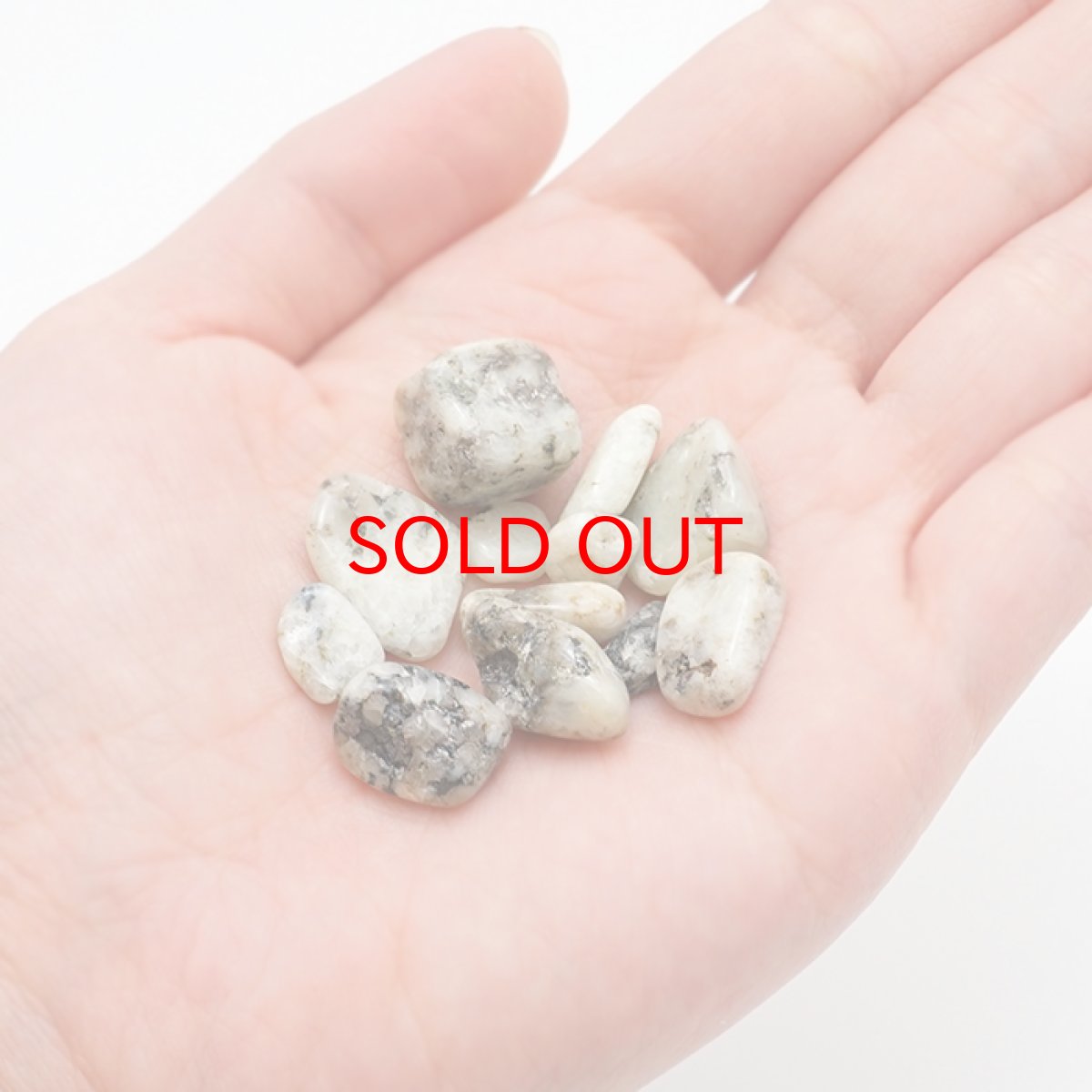 画像3: さざれ 100g 杉石 日本銘石 愛媛県産 SUGI Stone スギライト 天然石 パワーストーン カラーストーン (3)