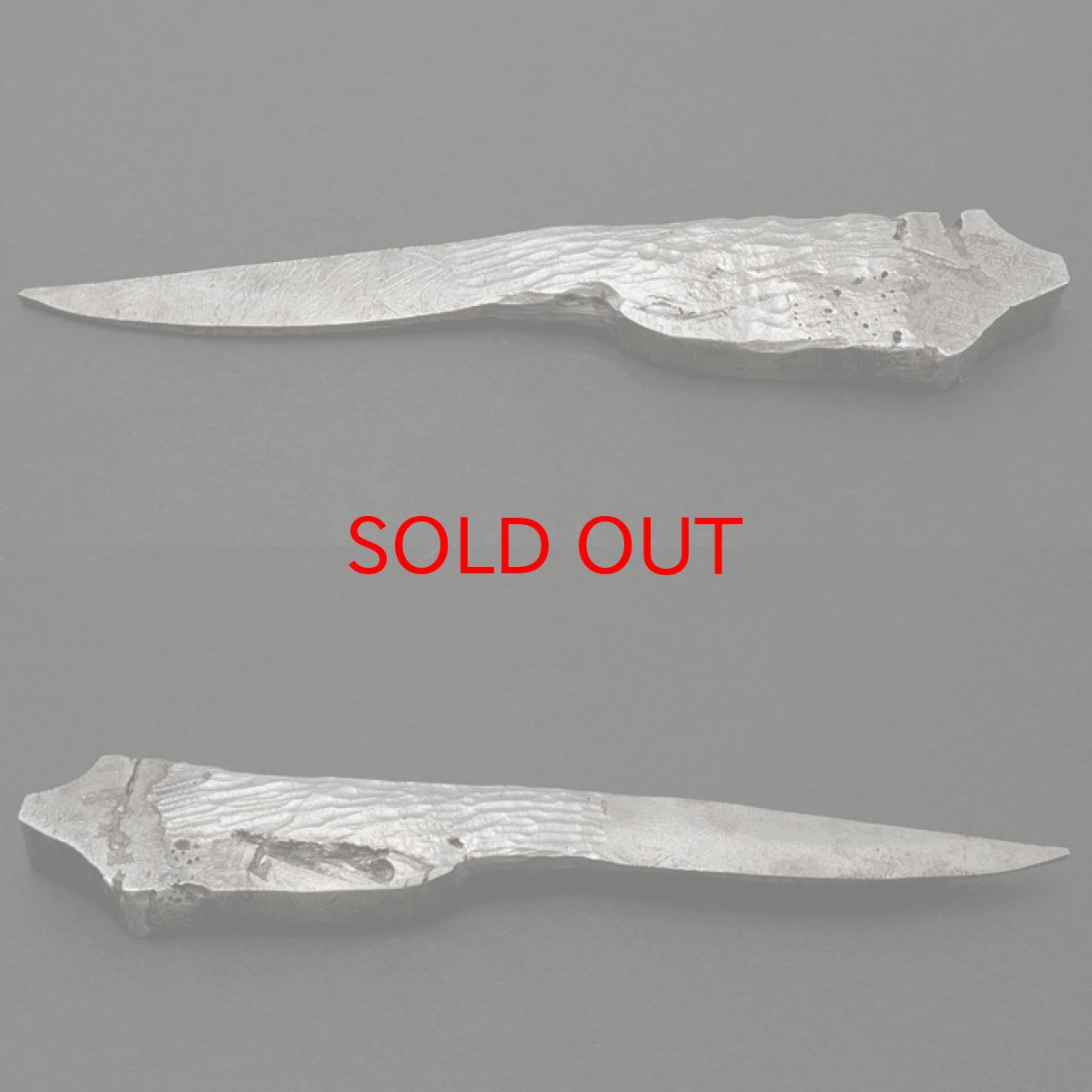 画像2: アルタイ隕石 彫り物 茶刀 新疆ウイグル産 【 一点物 】 Altai meteorite 隕石 チャネリング 浄化 天然石 パワーストーン カラーストーン (2)