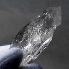 画像2: 【セール対象！25％OFF】 ガネーシュヒマール水晶 12.5g 原石 ネパール産 【一点もの】 Ganesh Himal ヒマラヤ ガネーシャ 天然 透明 水晶 クォーツ 結晶 希少 お守り 浄化 天然石 パワーストーン (2)