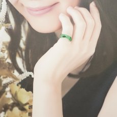 画像4: ミャンマー翡翠 くりぬきリング ミャンマー産【 一点もの 】Jade リング ミャンマー翡翠 天然翡翠 ひすい ヒスイ 5月誕生石 指輪 天然石 パワーストーン カラーストーン (4)