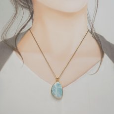 画像6: ラリマー ペンダントトップ SV925 ゴールド シルバー ドミニカ産 覆輪【一点もの】Larimar ブルーペクトライト フクリン 天然石 パワーストーン カラーストーン (6)