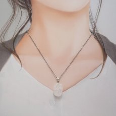 画像4: ドゥルージームーンストーン ペンダントトップ 原石 へき開 スリランカ産 【一点もの】Druzy Moonstone 6月誕生石 天然石 パワーストーン (4)
