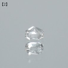 画像5: フェナカイト ルース 約0.1ct スクエアカット ロシア マリシェボ産 【 一点もの 】 フェナス石 Phenakite 希少石 レア 裸石 天然石 パワーストーン カラーストーン (5)