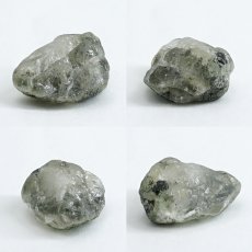 画像2: フェナカイト 原石 0.7g ロシア マリシェボ産 【 一点もの 】 ウラル山脈 フェナス石 Phenakite 希少石 ヒーリング 浄化 天然石 パワーストーン (2)