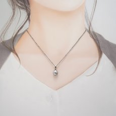 画像3: ギベオン 8mm ペンダントトップ 丸型 ナミビア産 ステンレス Gibeon 日本製 隕石アクセサリー 鉄隕石 宇宙 聖石 神秘的 天然石 パワーストーン カラーストーン (3)