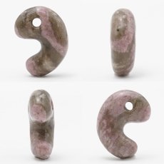 画像2: 【SALE 20%OFF】 愛知ロードナイト 勾玉 Aランク 約22mm 愛知県産 AICHI Rhodonite 日本製 自社製 日本銘石 田口鉱山 天然石 パワーストーン カラーストーン (2)