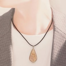 画像11: ドゥルージーアゲート ペンダントトップ SV925 インドネシア産【一点もの】druzy agate フクリン 覆輪 日本製 自社製 天然石 パワーストーン カラーストーン (11)