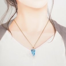 画像3: ロンドンブルートパーズ ペンダントトップ K18 ブラジル産 【一点物】 Blue topaz ブルートパーズ 日本製 自社製 天然石 パワーストーン カラーストーン (3)