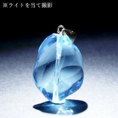 画像4: ロンドンブルートパーズ ペンダントトップ K18 ブラジル産 【一点物】 Blue topaz ブルートパーズ 日本製 自社製 天然石 パワーストーン カラーストーン (4)