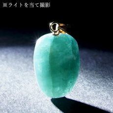 画像4: グランディディエライト ペンダントトップ K18 マダガスカル産 タンブル 【一点物】 Grandidierite 日本製 自社製 天然石 パワーストーン カラーストーン (4)