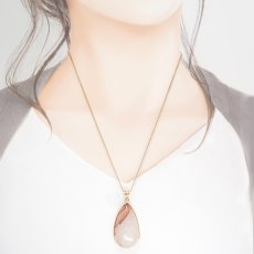画像3: マニカラン水晶 薄赤 ペンダントトップ SV925 ヒマラヤ産【 一点もの 】Manikarn Quartz 覆輪 フクリン 水晶 浄化 天然石 パワーストーン カラーストーン (3)