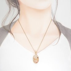 画像4: マニカラン水晶 薄赤 ペンダントトップ SV925 ヒマラヤ産【 一点もの 】Manikarn Quartz 覆輪 フクリン 水晶 浄化 天然石 パワーストーン カラーストーン (4)