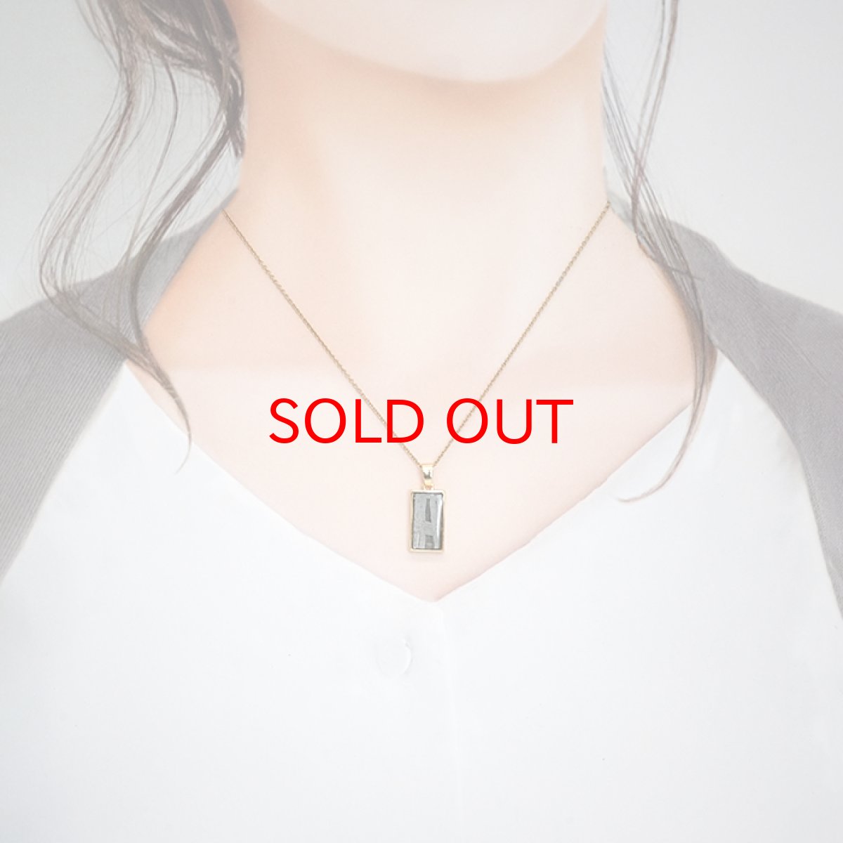 画像3: アルタイ隕石 ペンダントトップ 新疆ウイグル産 【 一点物 】 Altai meteorite 長方形 隕石 チャネリング 浄化 天然石 パワーストーン カラーストーン (3)