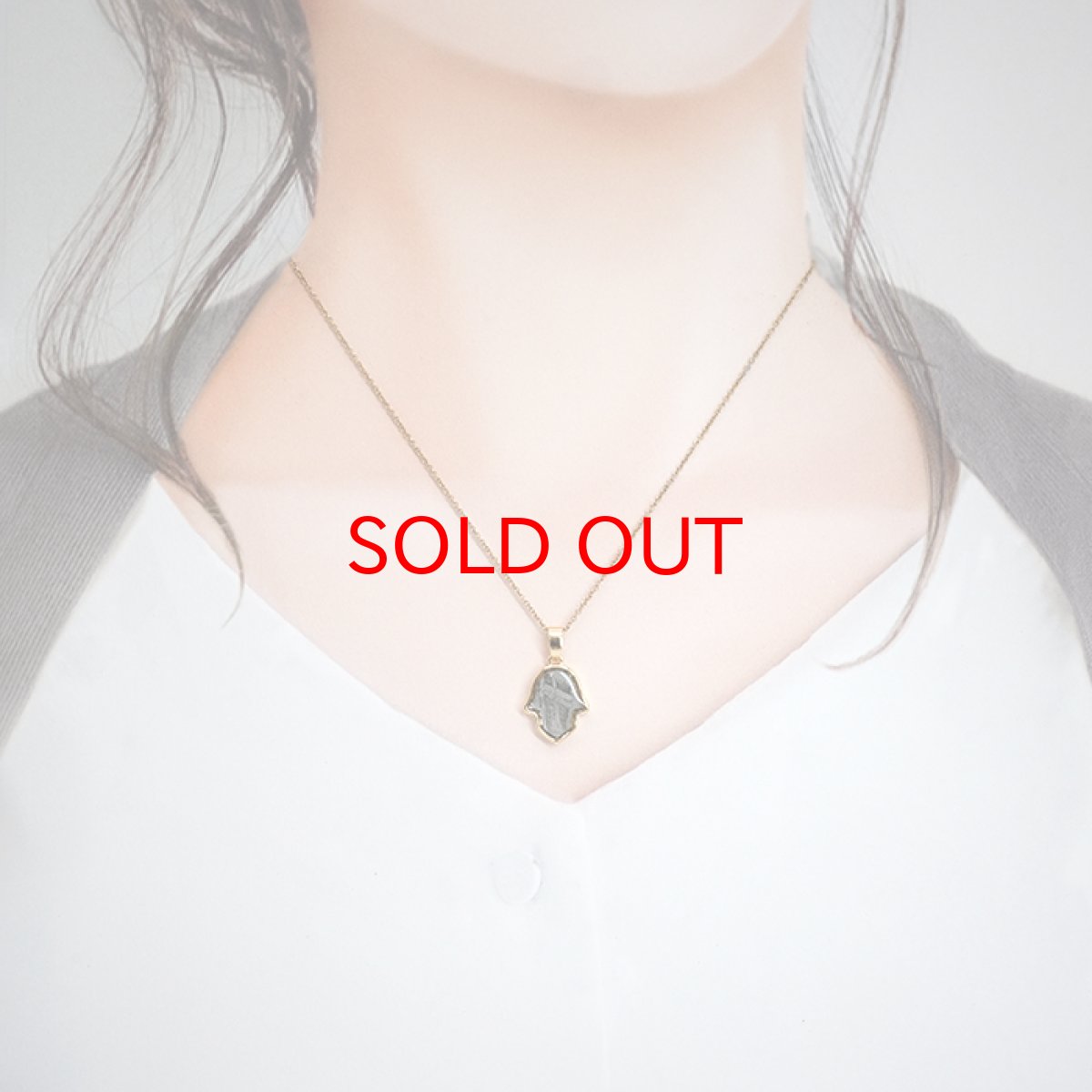 画像3: アルタイ隕石 ペンダントトップ 新疆ウイグル産 【 一点物 】 Altai meteorite ハムサの手 隕石 チャネリング 浄化 天然石 パワーストーン カラーストーン (3)