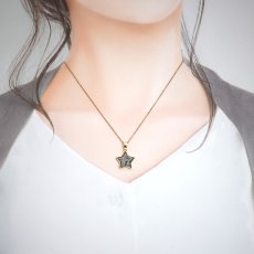 画像3: アルタイ隕石 ペンダントトップ 新疆ウイグル産 【 一点物 】 Altai meteorite 星型 隕石 チャネリング 浄化 天然石 パワーストーン カラーストーン (3)